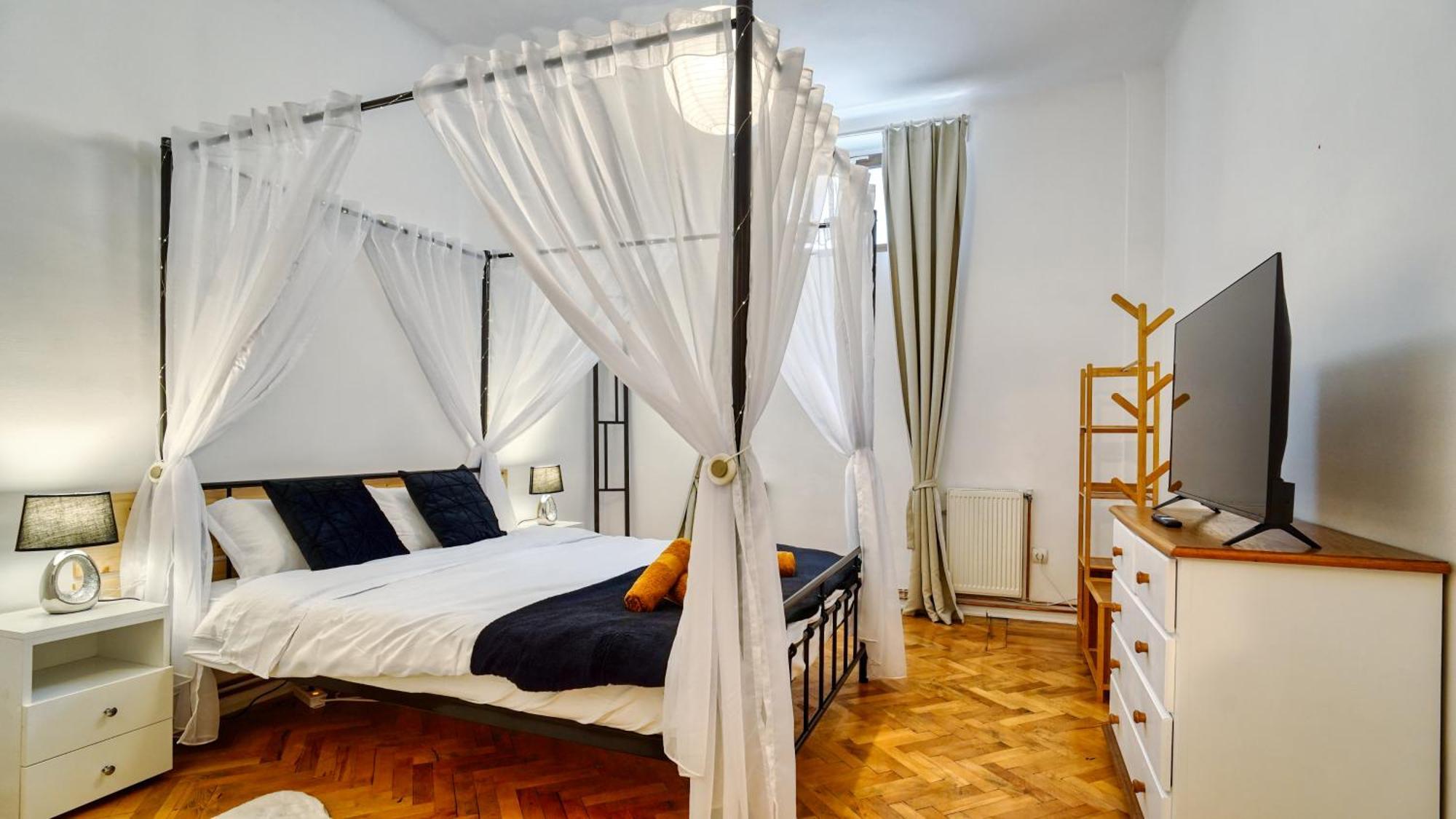 Intimo Oldtown Romantic Apartment บราชอฟ ภายนอก รูปภาพ