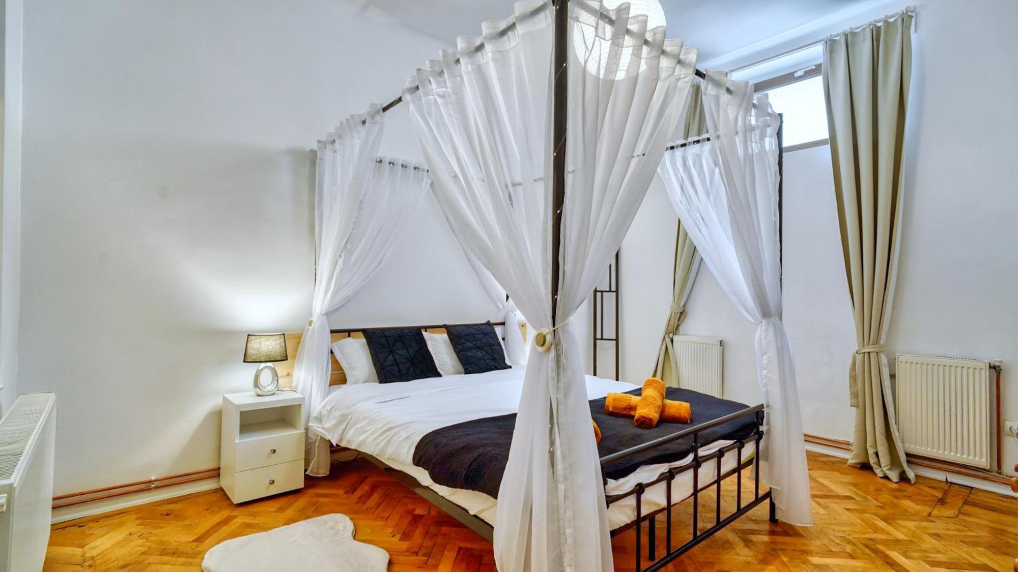 Intimo Oldtown Romantic Apartment บราชอฟ ภายนอก รูปภาพ